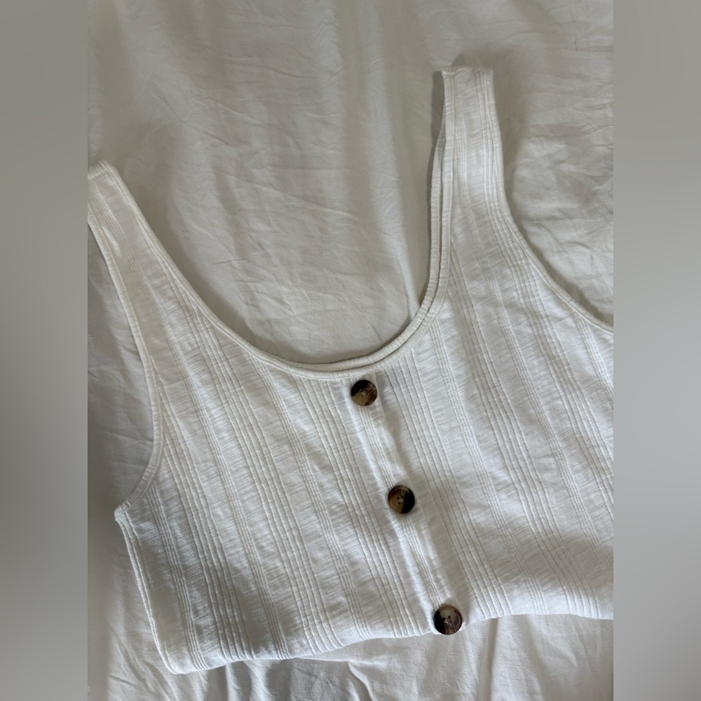 American Eagle ribbed button front tank